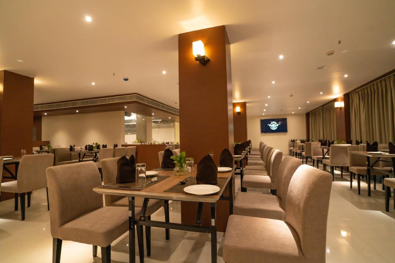 The Parkline Agartala Exterior foto